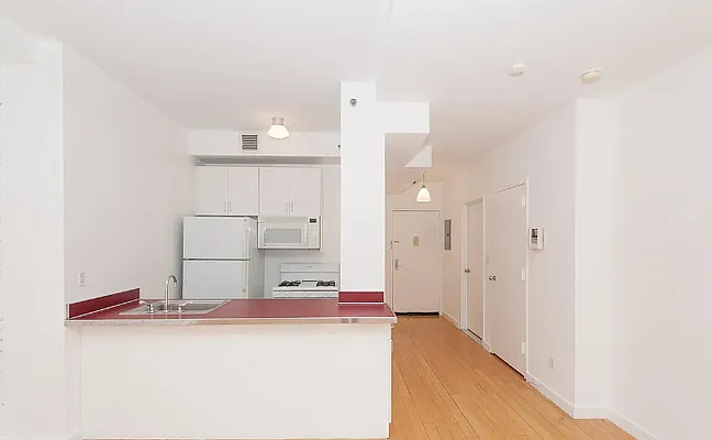 Rented by Living New York | media 22