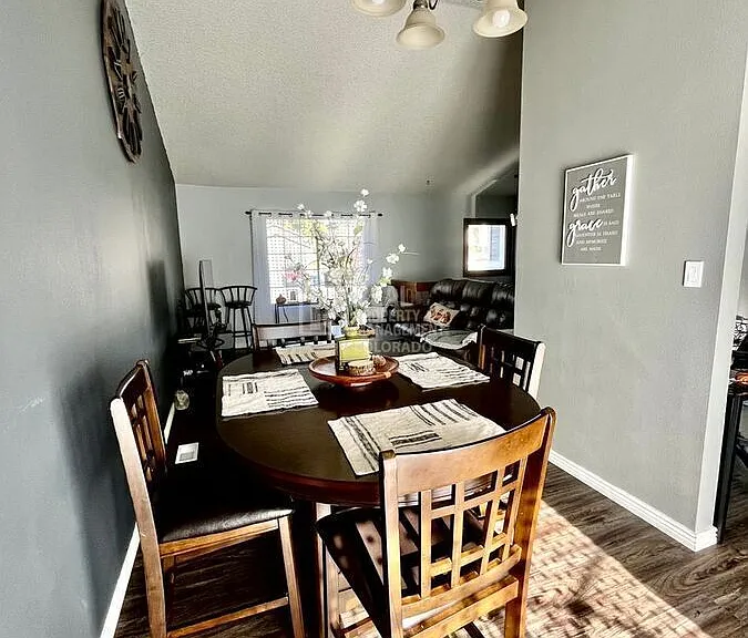5435 Country Heights Dr — Photo 7