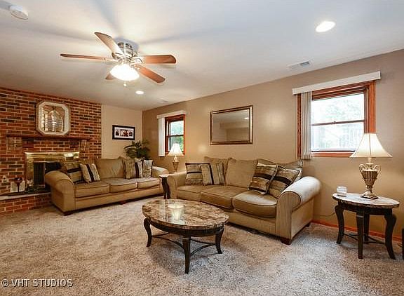 5th image of 16513 Evergreen Dr