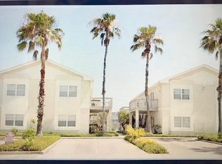 114 E Bahama St #7, South Padre Island, TX 78597