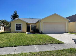 1520 Maximilian Dr, Wesley Chapel, FL 33543