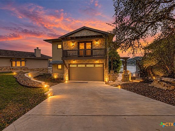 2nd image of 2550 Colleen Dr