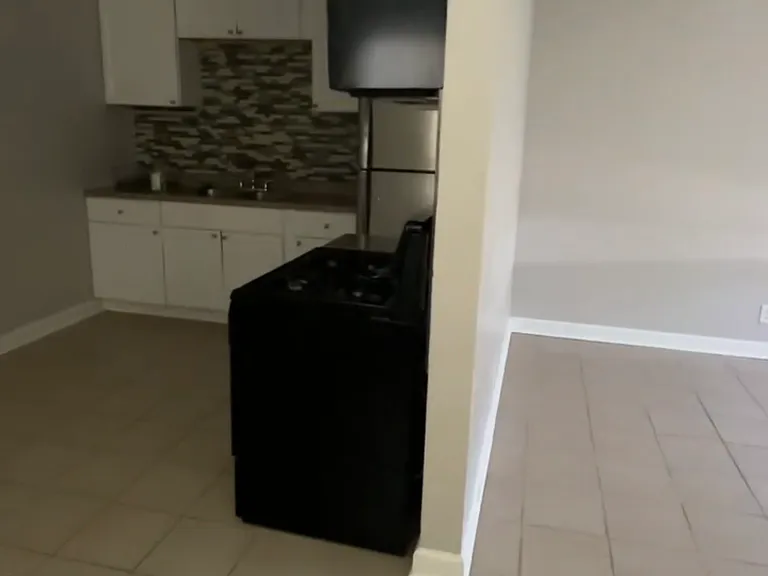 3514 Auburn St #1 — Photo 3
