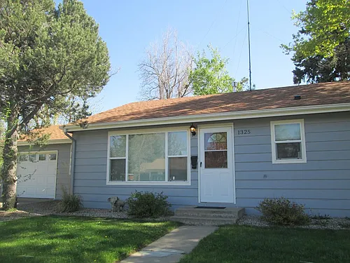 1325 Crestmore Pl Photo 1