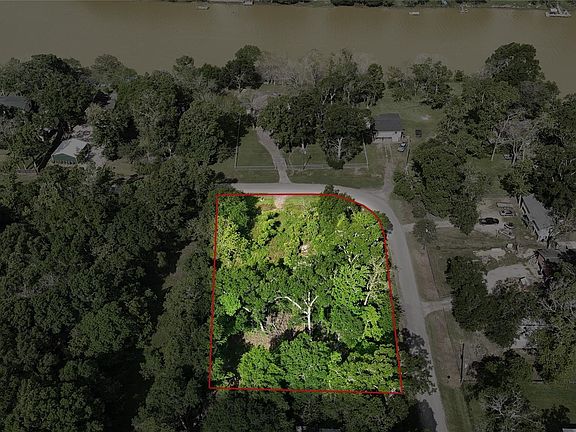 2nd image of 1774 County Road 1333