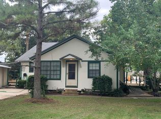 4502 16th St, Bacliff, TX 77518