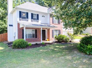5060 Victoria Park Dr, Loganville, GA 30052