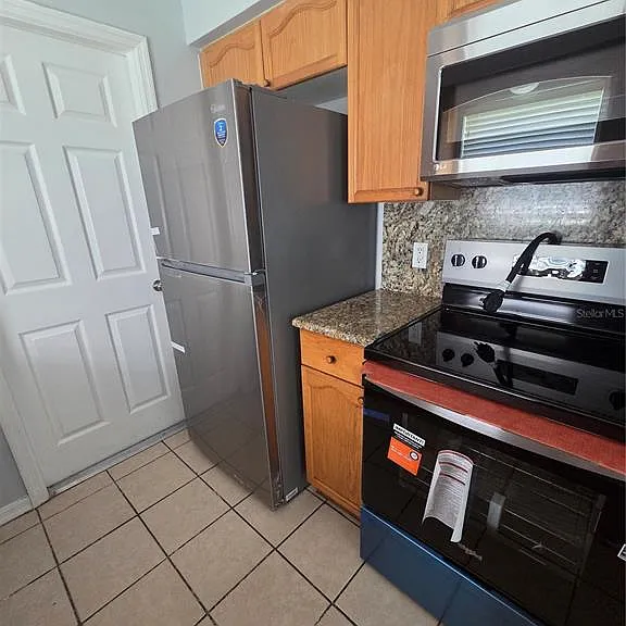 375 Willow Song Ct — Photo 15