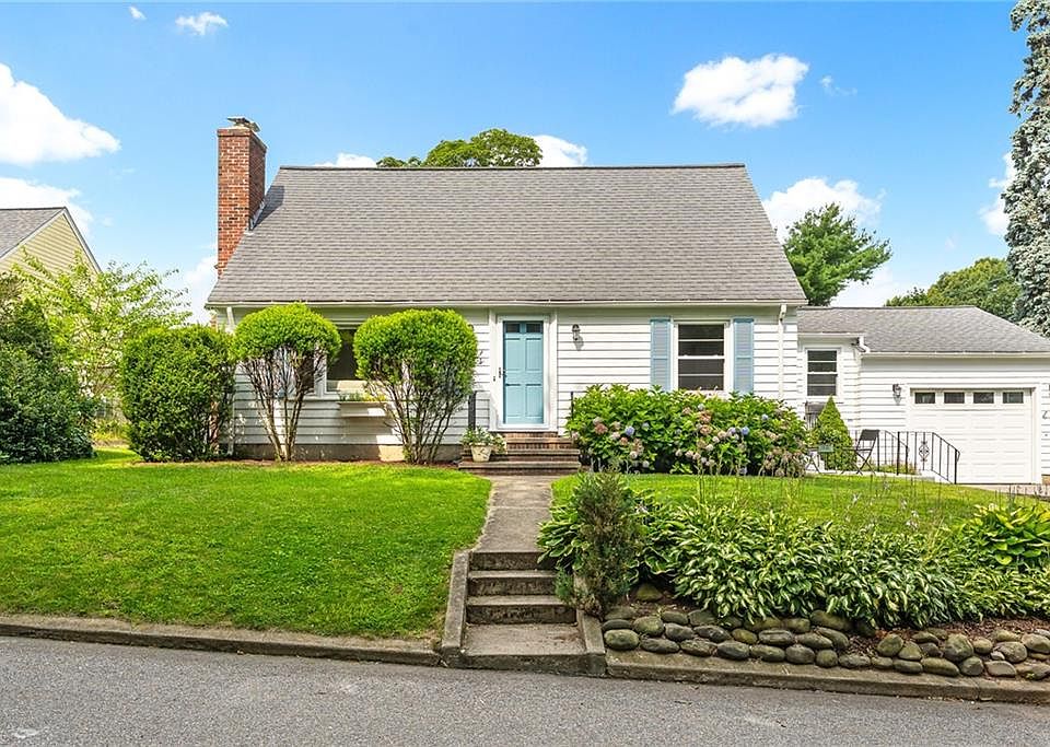 1st image of 1 Hillside Ave