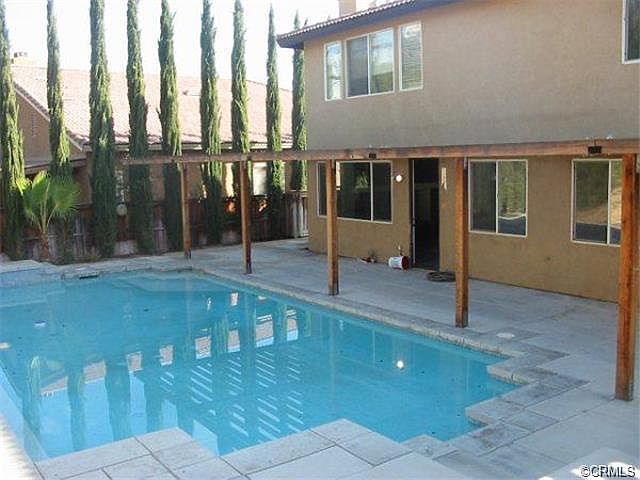 2nd image of 40949 Arron Ct