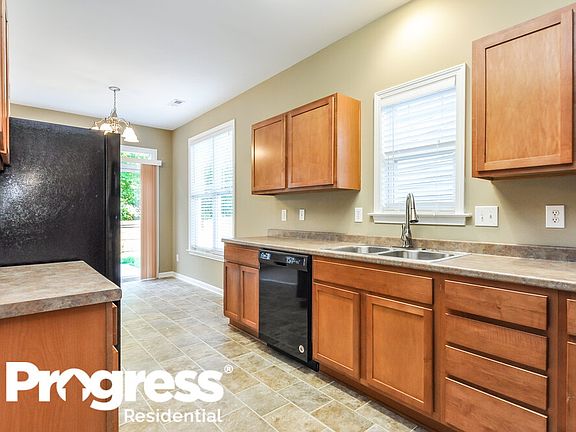 4th image of 105 Marino Pl