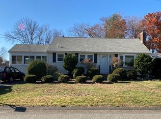 51 Westhaven Dr, Brockton, MA 02301
