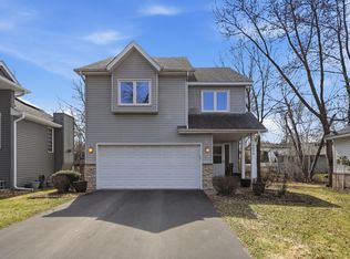 5675 Birch Trl, Shoreview, MN 55126