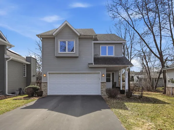 5675 Birch Trl, Shoreview, MN 55126