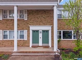 44 Judson St, Edison, NJ 08837