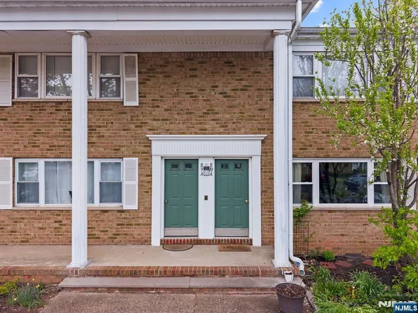 40 Judson St, Edison, NJ 08837