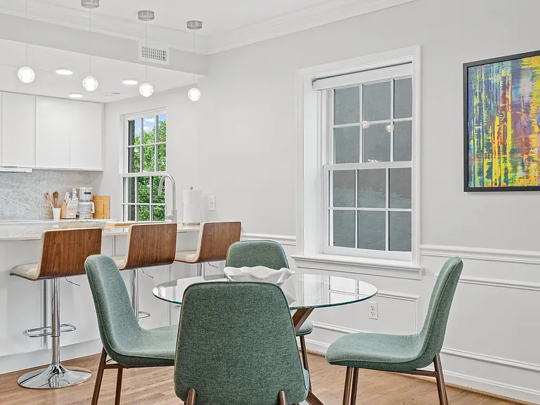 225 C St NE #63 — Photo 16