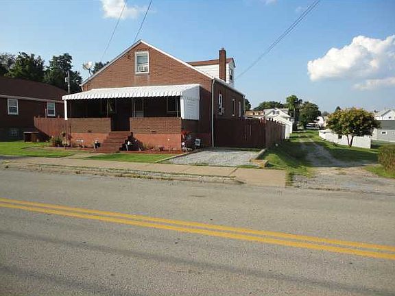 3rd image of 107 Baughman Ave