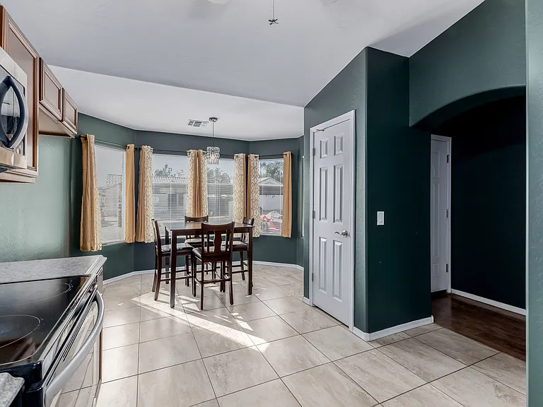 8520 W Palm Ln #1091 — Photo 12