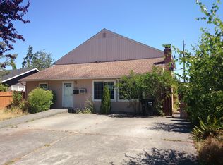 9340 31st Pl SW, Seattle, WA 98126