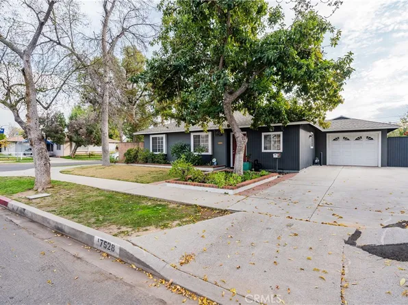 17528 Arminta St, Northridge, CA 91325