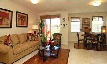 2nd image of 227 Las Brisas Cir