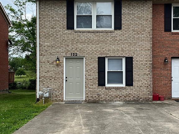 2nd image of 122 Lakeview Dr