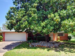 6916 Valhalla Rd, Fort Worth, TX 76116