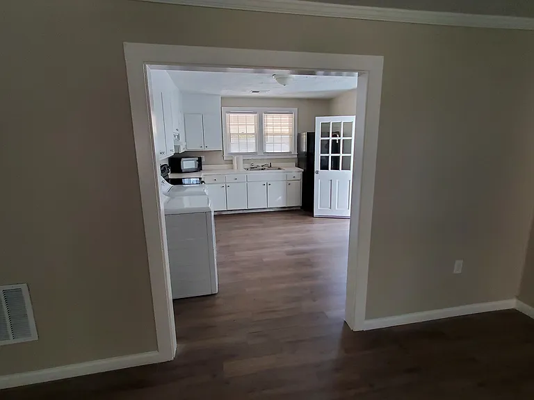 1713 Darwin Rd SE #A — Photo 8