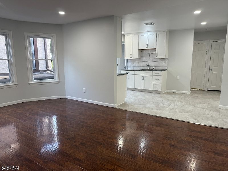 1st image of 584 Pompton Ave