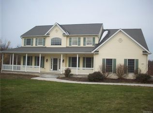 5439 Leete Rd, Lockport, NY 14094