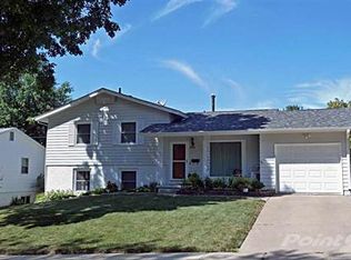 3010 Stanford Ave, Iowa City, IA 52245