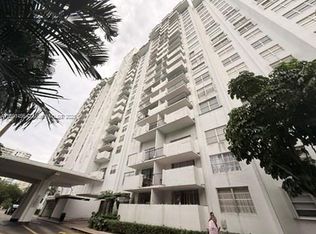 Commodore Plaza Condo, Aventura, FL 33160