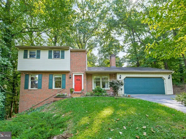 701 Corvair Rd, Lancaster, PA 17601