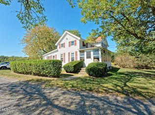 100 Bally Bay Lane, Altamont, NY 12009