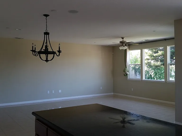 4837 Langley Way — Photo 9