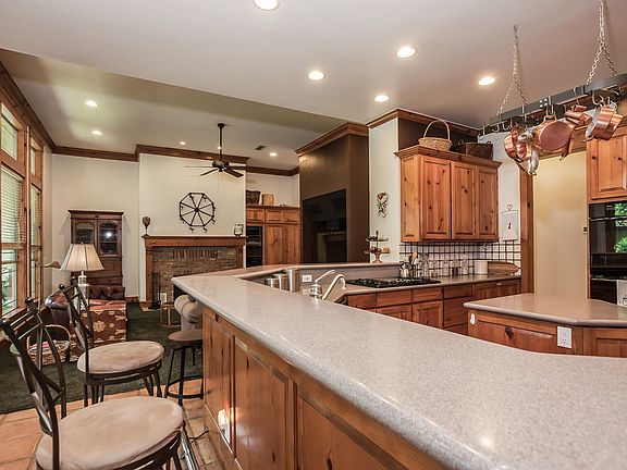 4th image of 110 Mustang Creek Dr