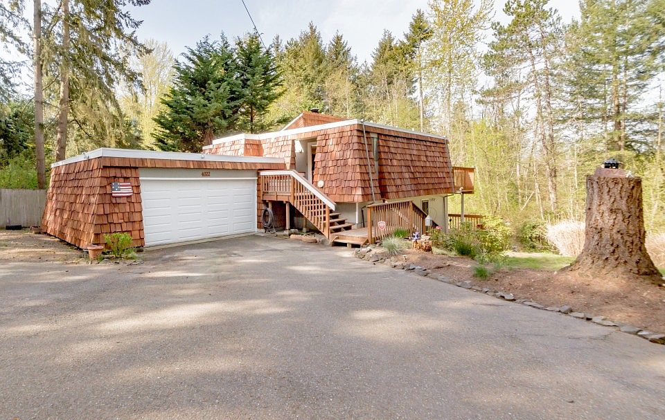 1st image of 4022 4th Street Pl SW