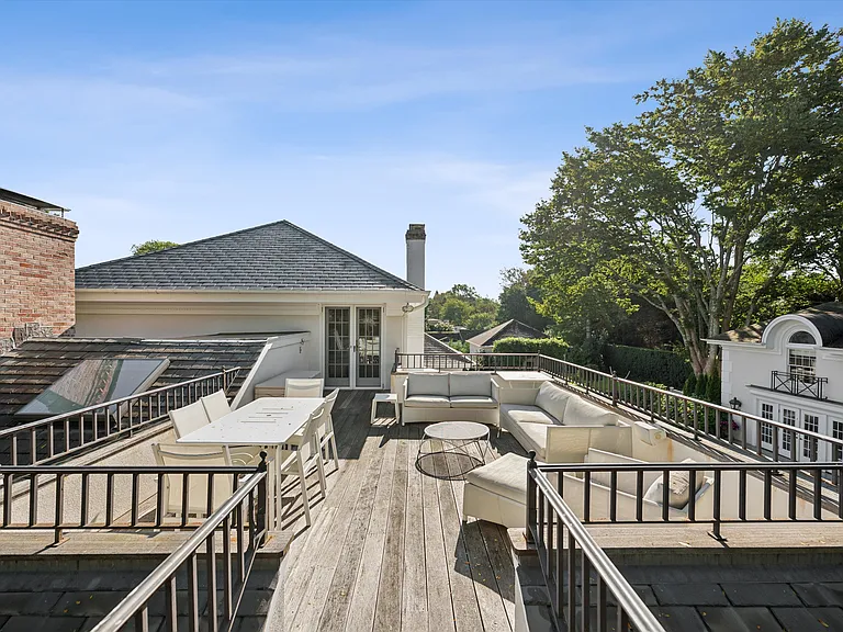 31 Terry Ct — Photo 34