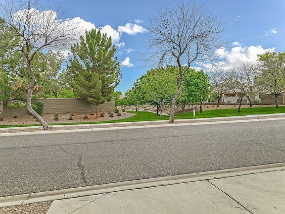 3rd image of 3824 S Star Canyon Dr