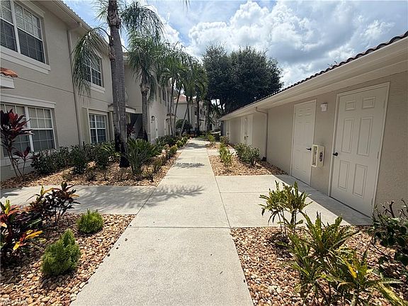 3rd image of 3009 Driftwood Way Unit 2803