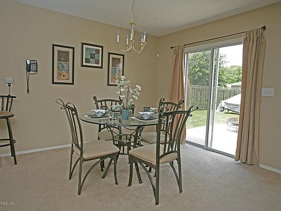 5th image of 11644 Huckba Ct