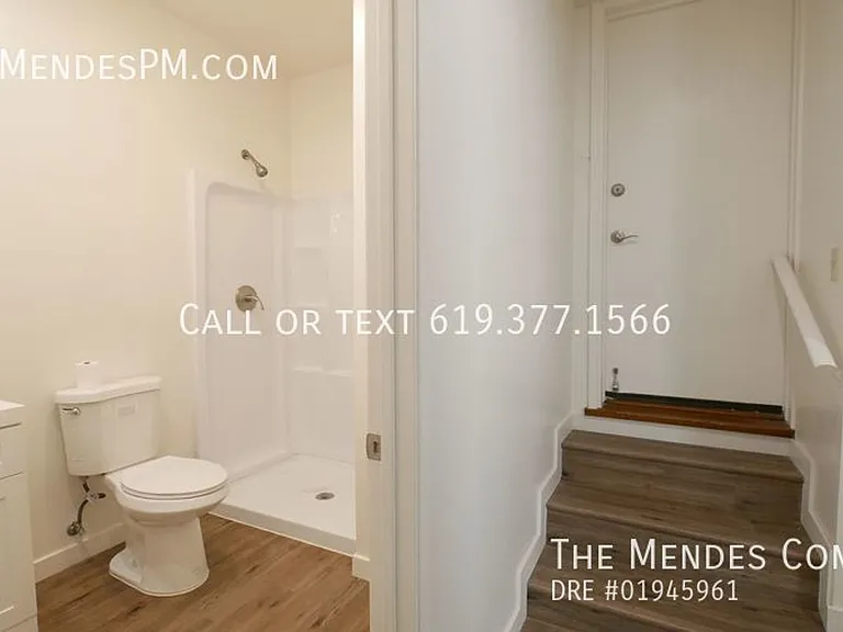 College Rental on 54th St. — Photo 38