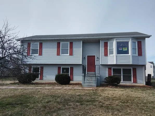 6240 Winston Pl E, Bealeton, VA 22712