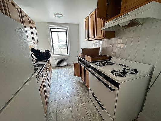2nd image of 32-15 35th St #D7