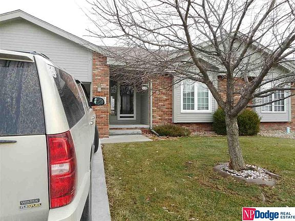 2nd image of 11705 Bayview Dr