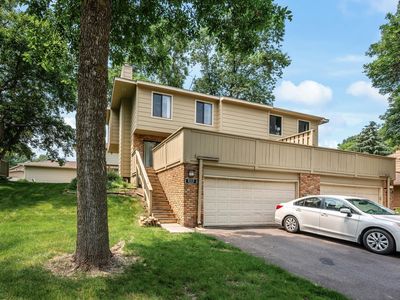2113 Marquis Rd, Golden Valley, MN, 55427