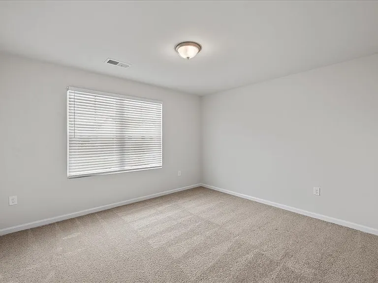 5914 Woodlawn Dr — Photo 31