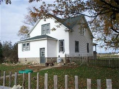 2nd image of 11593 Berry Rd