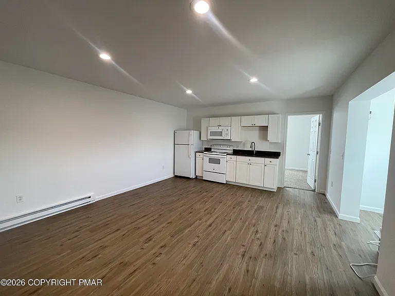 548 Main St #6B — Photo 5